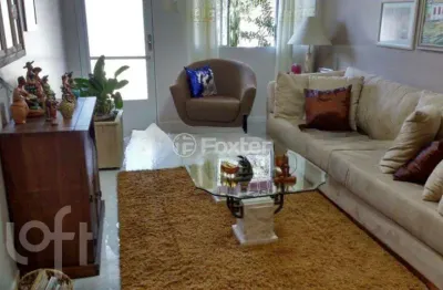 Casa com 3 quartos à venda na rua adroaldo novo correa, 305, cavalhada, porto alegre, 115 m2 por r$ 648.000