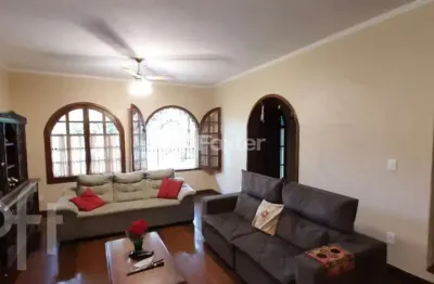 Casa com 3 quartos à venda na rua atlântida, 85, ipanema, porto alegre, 330 m2 por r$ 1.115.000