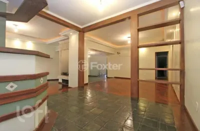 Casa com 3 quartos à venda na rua machado de assis, 967, jardim botânico, porto alegre, 206 m2 por r$ 1.150.000