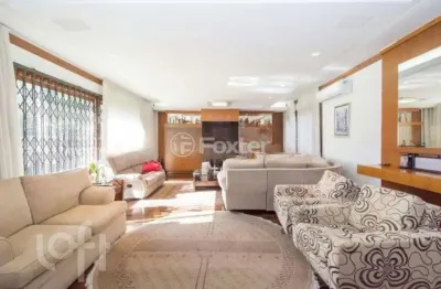 Casa com 3 quartos à venda na avenida pereira passos, 375, vila assunção, porto alegre, 221 m2 por r$ 1.590.000