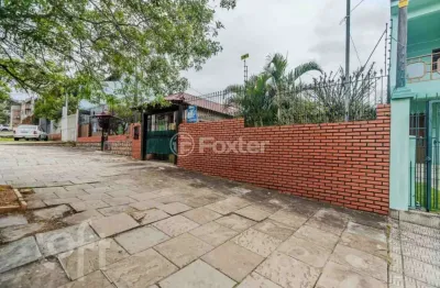 Casa com 2 quartos à venda na rua vidal de negreiros, 714, vila são josé, porto alegre, 220 m2 por r$ 485.000