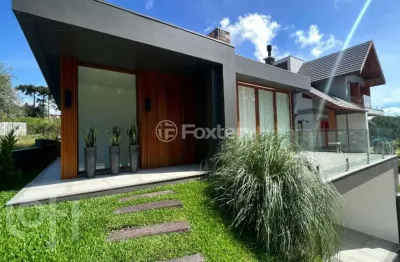 Casa com 3 quartos à venda na rua pessegueiro, 1, carniel, gramado, 230 m2 por r$ 2.590.000