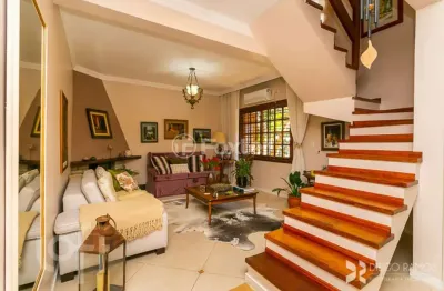 Casa com 3 quartos à venda na rua olécio cavedini, 255, espírito santo, porto alegre, 159 m2 por r$ 954.000