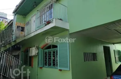 Casa com 6 quartos à venda na avenida montenegro, 215, petrópolis, porto alegre, 280 m2 por r$ 950.000
