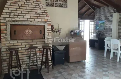 Casa com 3 quartos à venda na rua santo inácio, 223, cristo rei, são leopoldo, 220 m2 por r$ 800.000