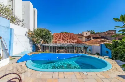 Casa com 3 quartos à venda na rua jaguari, 878, cristal, porto alegre, 200 m2 por r$ 899.000