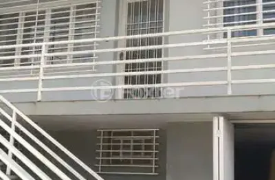 Casa com 4 quartos à venda na avenida professor oscar pereira, 1322, azenha, porto alegre, 300 m2 por r$ 1.150.000