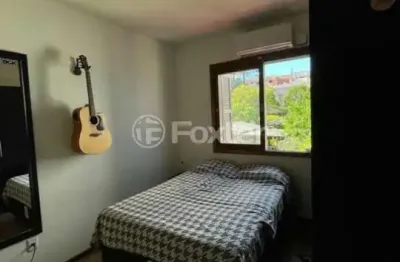 Casa com 4 quartos à venda na rua coronel joão pinto, 47, teresópolis, porto alegre, 200 m2 por r$ 980.000
