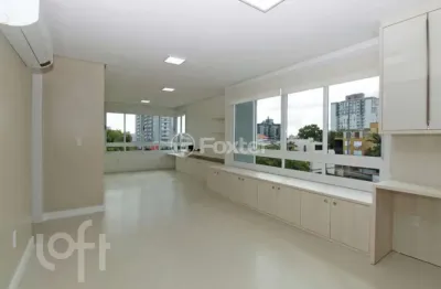 Apartamento com 3 quartos à venda na praça john kennedy, 10, vila ipiranga, porto alegre, 98 m2 por r$ 800.000