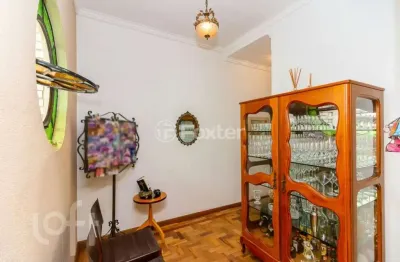 Apartamento com 3 quartos à venda na rua gonçalves dias, 227, menino deus, porto alegre, 133 m2 por r$ 620.000