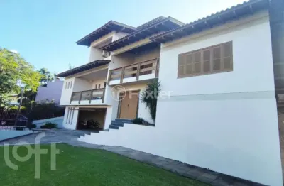 Casa com 5 quartos à venda na rua finlândia, 897, petrópolis, novo hamburgo, 542 m2 por r$ 1.900.000