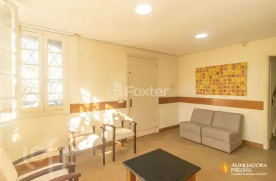 Casa com 3 quartos à venda na rua xavier ferreira, 90, auxiliadora, porto alegre, 157 m2 por r$ 1.150.000