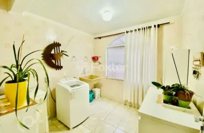 Casa com 4 quartos à venda na rua santo andré, 86, marechal rondon, canoas, 208 m2 por r$ 1.050.000