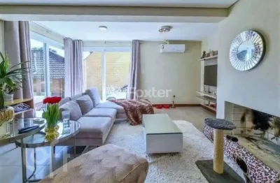 Casa com 3 quartos à venda na rua leopoldo prux, 153, parque das hortênsias, canela, 161 m2 por r$ 1.250.000