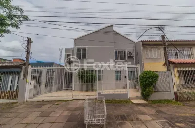 Casa com 3 quartos à venda na rua márcio dias, 480, nonoai, porto alegre, 230 m2 por r$ 1.235.000