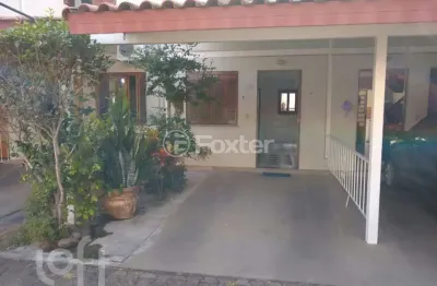 Casa em condomínio fechado com 3 quartos à venda na avenida otto niemeyer, 2417, tristeza, porto alegre, 94 m2 por r$ 360.000