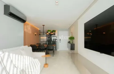 Apartamento com 2 quartos à venda na avenida taquara, 403, petrópolis, porto alegre, 73 m2 por r$ 1.295.000