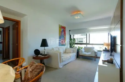 Apartamento com 2 quartos à venda na rua coronel corte real, 310, petrópolis, porto alegre, 74 m2 por r$ 795.000