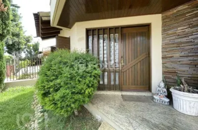 Casa com 3 quartos à venda na rua juruá, 105, jardim são pedro, porto alegre, 309 m2 por r$ 1.290.000