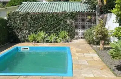 Casa com 3 quartos à venda na rua coronel feijó, 842, são joão, porto alegre, 216 m2 por r$ 950.000