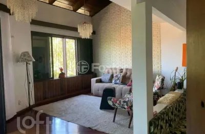 Casa com 4 quartos à venda na rua santo camaratta-santino, 16, parque santa fé, porto alegre, 261 m2 por r$ 640.000