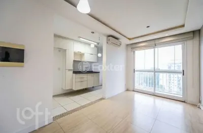Apartamento com 2 quartos à venda na rua teotônia, 300, camaquã, porto alegre, 56 m2 por r$ 340.000