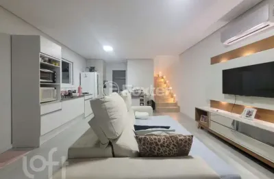 Casa em condomínio fechado com 2 quartos à venda na rua jahu, 120, pátria nova, novo hamburgo, 104 m2 por r$ 494.700