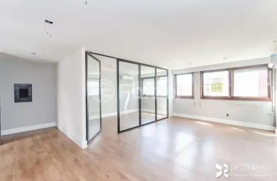 Sala comercial com 1 sala à venda na avenida taquara, 110, petrópolis, porto alegre, 51 m2 por r$ 304.000