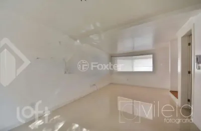 Casa em condomínio fechado com 3 quartos à venda na rua doutor pereira neto, 1215, tristeza, porto alegre, 110 m2 por r$ 665.000