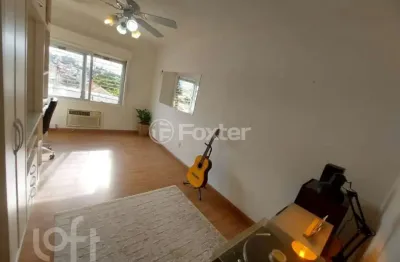 Apartamento com 2 quartos à venda na rua oscar schneider, 504, medianeira, porto alegre, 69 m2 por r$ 260.000
