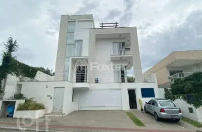 Casa com 3 quartos à venda na rua manoel severino de oliveira, 110, lagoa da conceição, florianópolis, 336 m2 por r$ 2.930.000