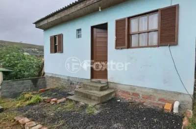 Casa com 1 quarto à venda na rua octávio de souza, 772, teresópolis, porto alegre, 345 m2 por r$ 169.000