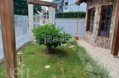 Casa com 4 quartos à venda na rua joel moura, 192, canasvieiras, florianópolis, 198 m2 por r$ 1.915.000