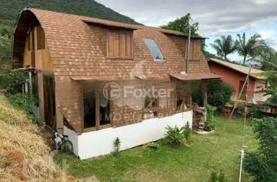 Casa com 4 quartos à venda na servidão arapongas, 181, ribeirão da ilha, florianópolis, 170 m2 por r$ 1.900.000