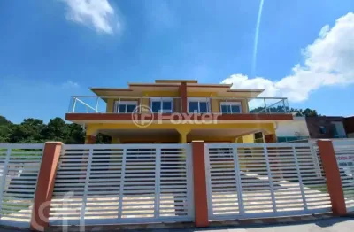 Casa com 3 quartos à venda na rua fernando bauther da silva, 259, ingleses do rio vermelho, florianópolis, 192 m2 por r$ 1.095.000