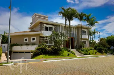 Casa com 4 quartos à venda na rua dos robaletes, 494, jurerê, florianópolis, 437 m2 por r$ 5.500.000