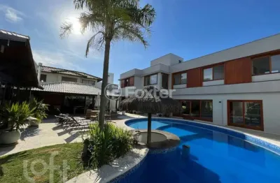 Casa em condomínio fechado com 4 quartos à venda na Rua Reverendo Gelson dos Santos Castro, 886, Rio Tavares, Florianópolis, 517 m2 por R$ 7.500.000