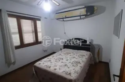 Casa com 4 quartos à venda na rua tereza lopes, 752, campeche, florianópolis, 298 m2 por r$ 1.500.000