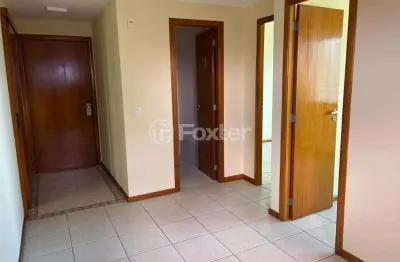 Sala comercial com 2 salas à venda na avenida borges de medeiros, 2105, praia de belas, porto alegre, 37 m2 por r$ 360.000