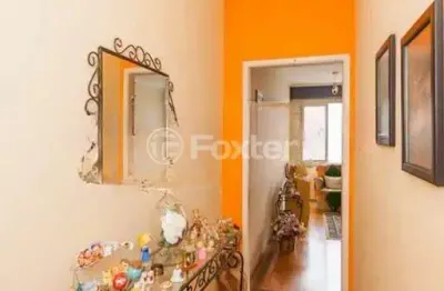 Apartamento com 2 quartos à venda na rua coronel fernando machado, 441, centro histórico, porto alegre, 62 m2 por r$ 340.000