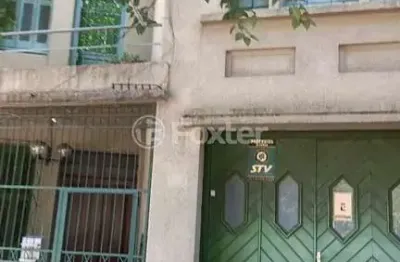 Casa com 4 quartos à venda na rua doutor vale, 296, floresta, porto alegre, 145 m2 por r$ 900.000