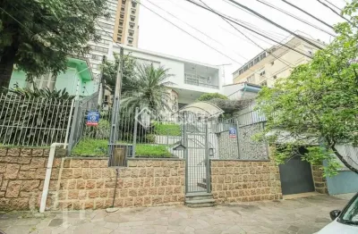Casa com 3 quartos à venda na rua coronel corte real, 866, petrópolis, porto alegre, 350 m2 por r$ 1.995.000