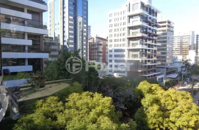 Apartamento com 3 quartos à venda na avenida soledade, 344, petrópolis, porto alegre, 140 m2 por r$ 1.490.000