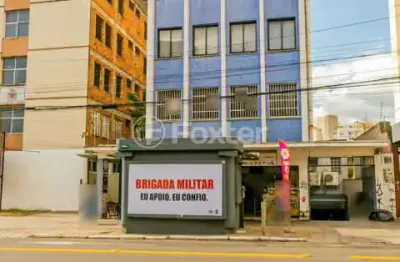 Sala comercial com 3 salas à venda na avenida independência, 330, independência, porto alegre, 31 m2 por r$ 212.000