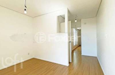 Apartamento com 2 quartos à venda na rua vinte e quatro de agosto, 136, jardim itu sabará, porto alegre, 139 m2 por r$ 780.000