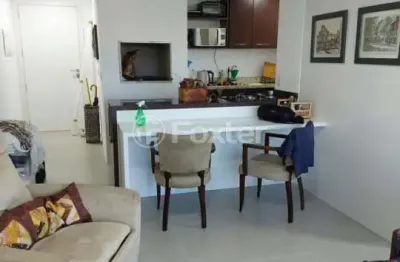Kitnet / stúdio à venda na avenida borges de medeiros, 2277, centro histórico, porto alegre, 41 m2 por r$ 660.000