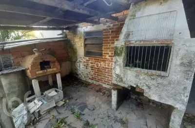 Casa com 2 quartos à venda na rua ernesto pellanda, 329, vila jardim, porto alegre, 70 m2 por r$ 377.000