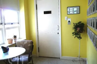 Apartamento com 3 quartos à venda na rua dos andradas, 777, centro histórico, porto alegre, 139 m2 por r$ 700.000