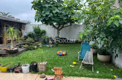 Casa com 3 quartos à venda na rua sevilha, 474, canudos, novo hamburgo, 174 m2 por r$ 690.000