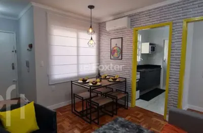 Apartamento com 2 quartos à venda na rua felipe camarão, 225, rio branco, porto alegre, 56 m2 por r$ 400.000